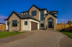 93 Prairie Arbour Boulevard SOUTH Lethbridge, AB T1K 5W3