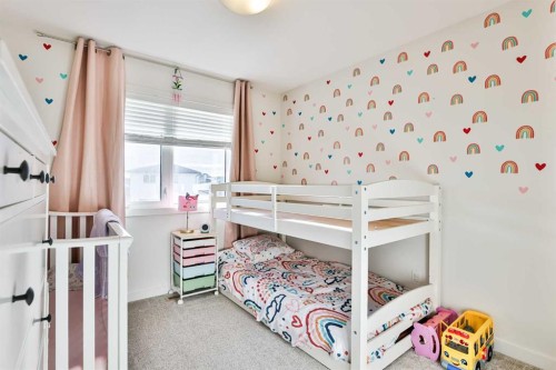 1271 Pacific Circle West, Lethbridge, AB - Indoor Photo Showing Bedroom