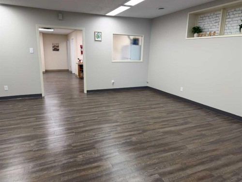 5327 48 Avenue, Taber, AB 