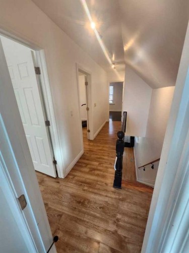 721 6 Street South, Lethbridge, AB - Indoor Photo Showing Other Room