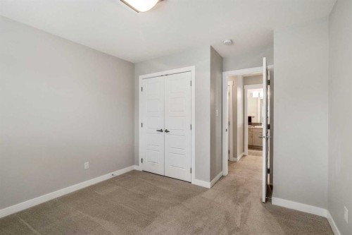 457 Westgate Crescent, Coaldale, AB - Indoor Photo Showing Other Room
