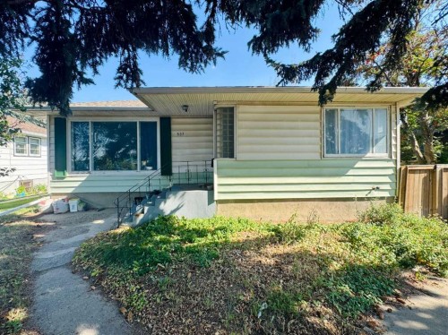 537 23 Street South, Lethbridge, AB - Outdoor