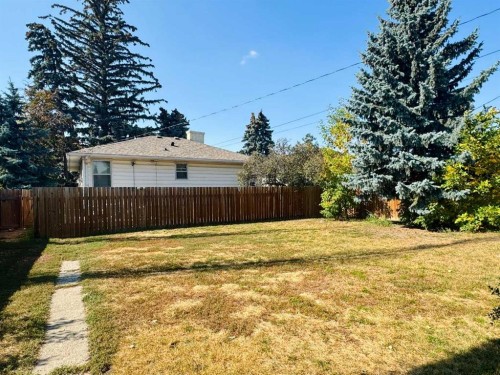 537 23 Street South, Lethbridge, AB - Outdoor