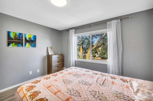 303-11445 41 Avenue Nw, Edmonton, AB - Indoor Photo Showing Bedroom