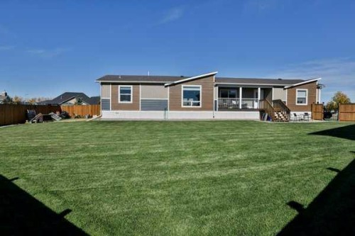 2037 Sunflower Crescent  Coaldale, AB T1M 0G4