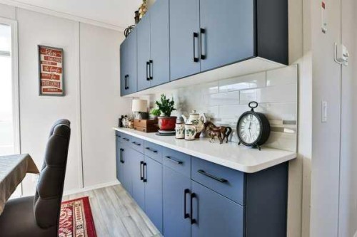 2037 Sunflower Crescent, Coaldale, AB - Indoor