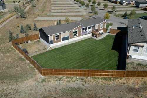 2037 Sunflower Crescent, Coaldale, AB - Outdoor