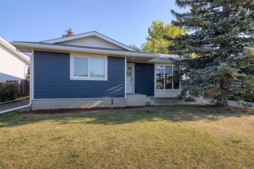 946 Columbia Boulevard WEST Lethbridge, AB T1K 4M3