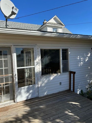 210 5 Street, Warner, AB - Outdoor