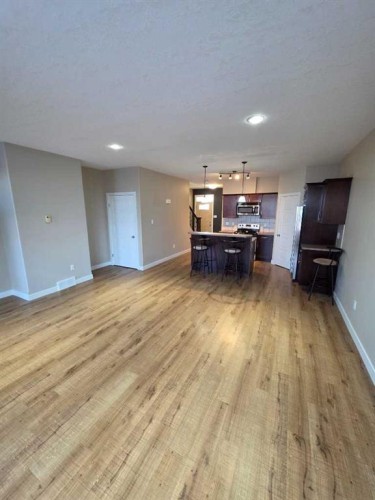 2216 18 Avenue, Coaldale, AB - Indoor