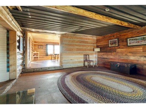 13042A 270 Range Road Range, Beazer, AB 