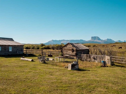 13042A 270 Range Road Range, Beazer, AB 