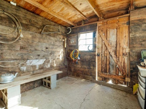 13042A 270 Range Road Range, Beazer, AB 