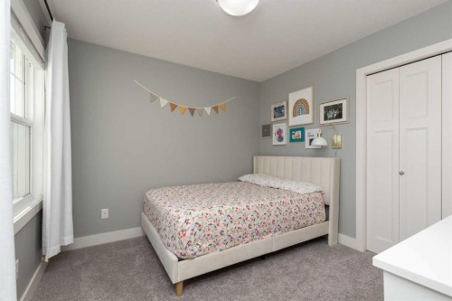 503 Keystone Chase West, Lethbridge, AB - Indoor Photo Showing Bedroom