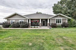 95048 HWY 845 Rural Lethbridge County, AB T1M 1M5