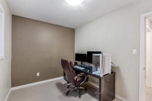 609 Sunridge Crescent West, Lethbridge, AB - Indoor Photo Showing Office