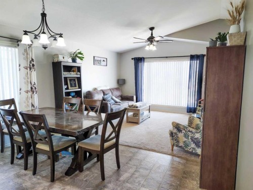 414 10A Street, Nobleford, AB - Indoor Photo Showing Dining Room