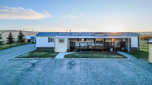 225075 Twp Rd 55, Magrath, AB - Outdoor With Deck Patio Veranda