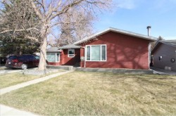 4615 52 Ave  Taber, AB T1G 1G5