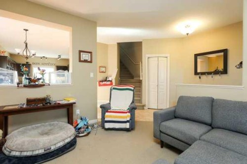 196 Coalbanks Boulevard West, Lethbridge, AB - Indoor Photo Showing Living Room