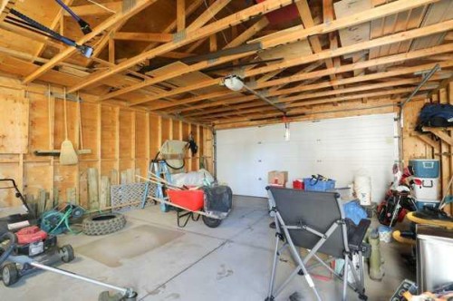 196 Coalbanks Boulevard West, Lethbridge, AB - Indoor Photo Showing Basement