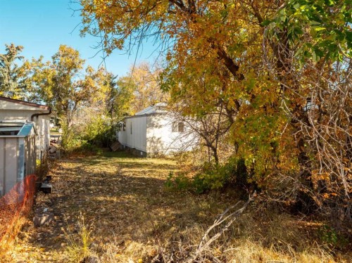 404 5 Avenue, Warner, AB - Outdoor