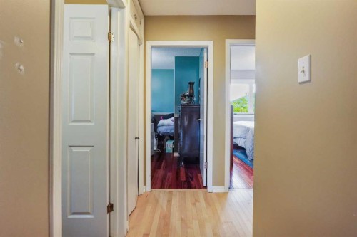 121S 100W, Raymond, AB - Indoor Photo Showing Other Room