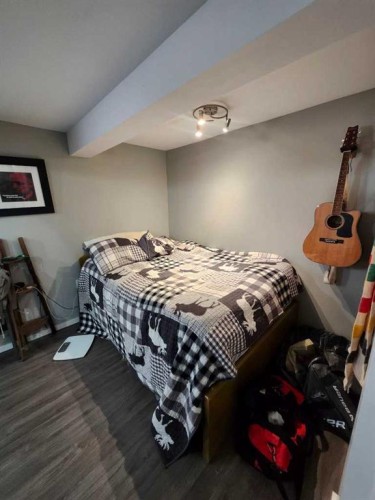 8555 Addison Place Se, Calgary, AB - Indoor Photo Showing Bedroom