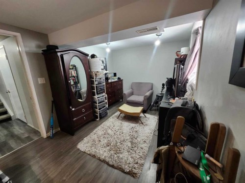 8555 Addison Place Se, Calgary, AB - Indoor