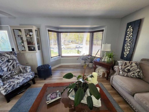 8555 Addison Place Se, Calgary, AB - Indoor