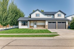 207 Milnes Street Nobleford Street  Nobleford, AB T0L 1S0