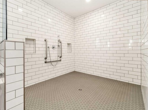 108 Gateway Mews South, Lethbridge, AB - Indoor