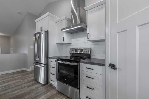 332 9 Street North, Picture Butte, AB - Indoor Photo Showing Kitchen With Upgraded Kitchen