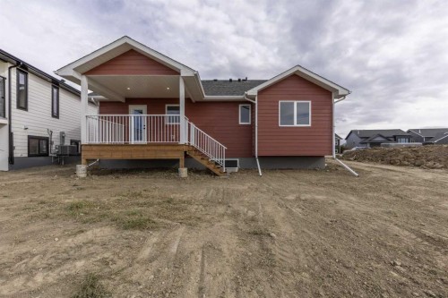 332 9 Street North, Picture Butte, AB - Outdoor