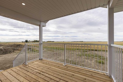 332 9 Street North, Picture Butte, AB - Outdoor With Deck Patio Veranda With Exterior