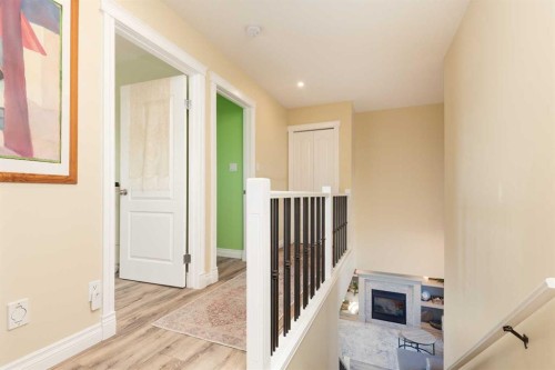 80 Canyon Boulevard West, Lethbridge, AB - Indoor Photo Showing Other Room