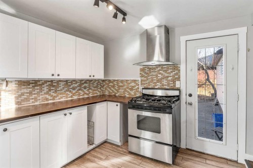 451 20 Street, Fort Macleod, AB - Indoor Photo Showing Kitchen