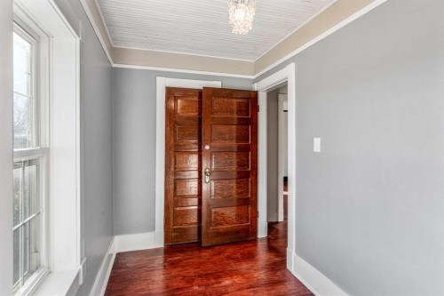 451 20 Street, Fort Macleod, AB - Indoor Photo Showing Other Room