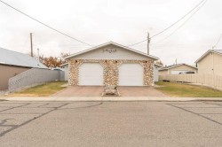 #154-150 22 Street  Fort Macleod, AB T0L 0Z0