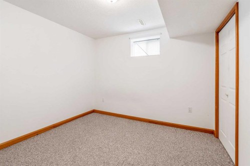 #154-150 22 Street, Fort Macleod, AB - Indoor Photo Showing Other Room