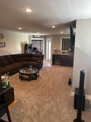 61 Westview Boulevard, Taber, AB - Indoor