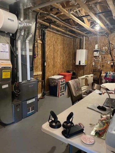 61 Westview Boulevard, Taber, AB - Indoor Photo Showing Basement