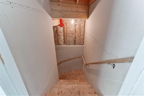 377 Moonlight Way West, Lethbridge, AB - Indoor Photo Showing Other Room