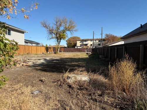 341 20 Street North, Lethbridge, AB 