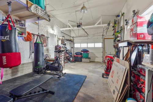 486N 100E, Raymond, AB - Indoor Photo Showing Garage