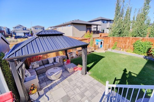 1000 Atlantic Lookout West, Lethbridge, AB - Outdoor