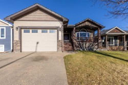 706 Northridge Avenue  Picture Butte, AB T0K 1V0