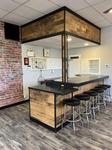 218 Main Street, Burdett, AB 