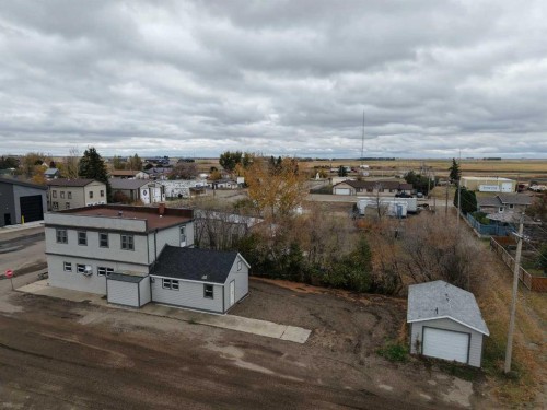 218 Main Street, Burdett, AB 