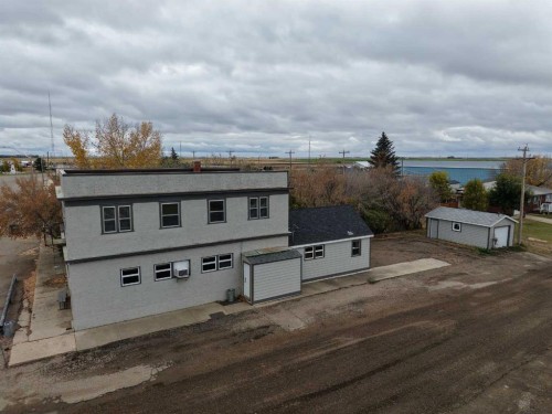 218 Main Street, Burdett, AB 